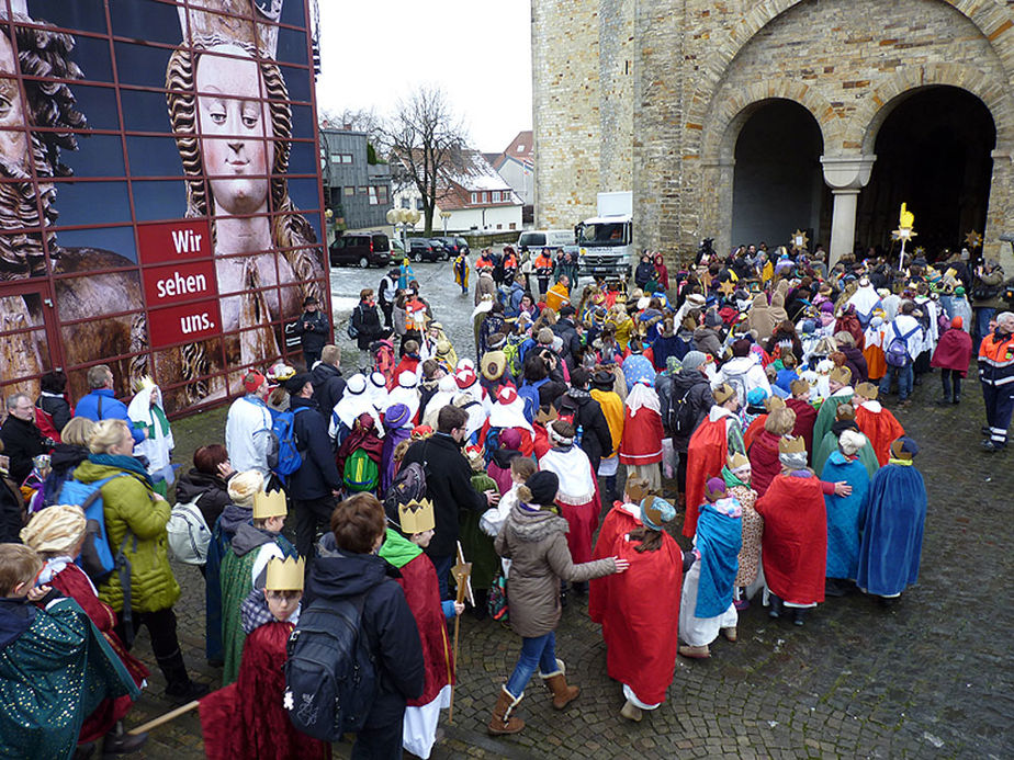 Bundesweite Eröffnung der Sternsingeraktion in Paderborn (Foto: Karl-Franz Thiede)